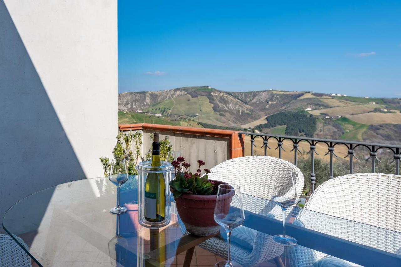 Villa Ferranti Abruzzo Montefino 外观 照片